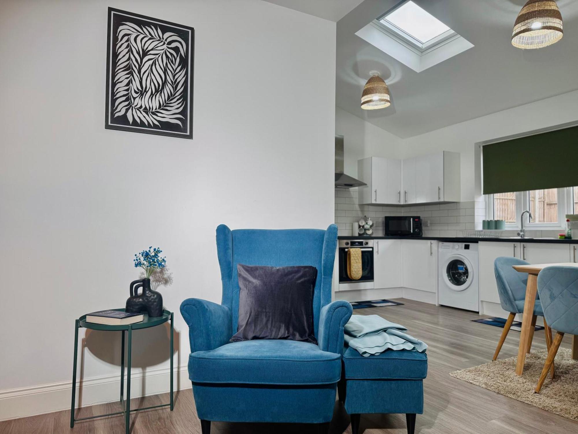 Cosy 1-Bed Flat 30Min To Central London & Parking Eksteriør bilde